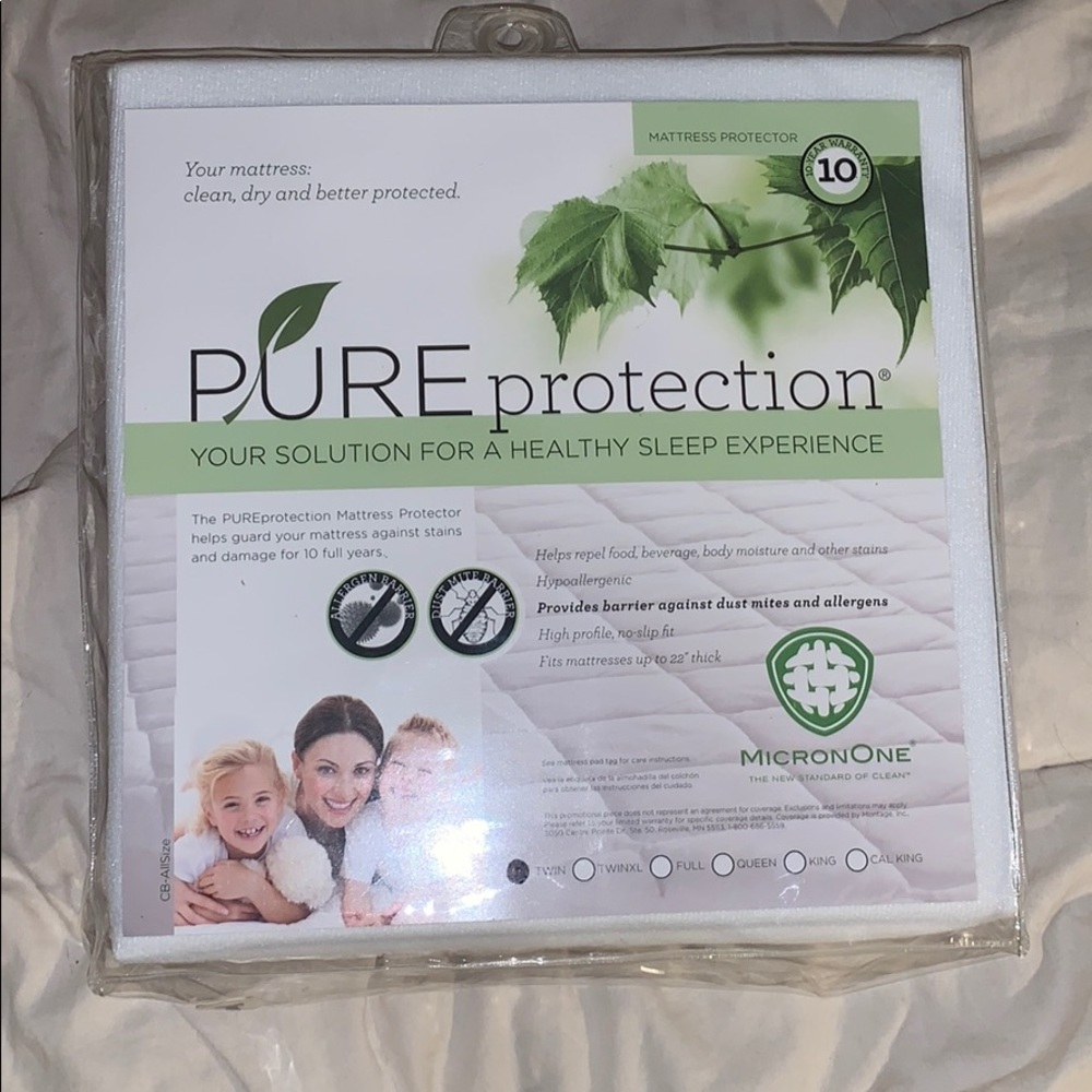 Mattress protector